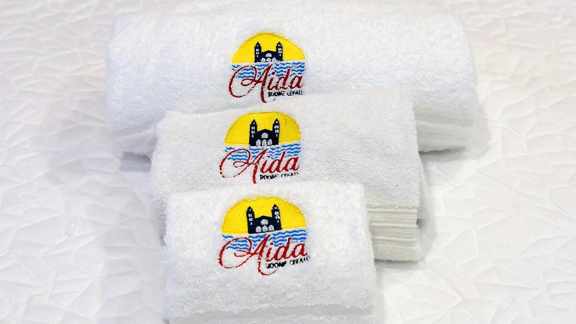 B&B Aida Rooms Cefalù Alojamento de Acomodação e Pequeno-almoço